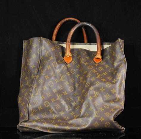 classic lv handbag|original louis vuitton large bag.